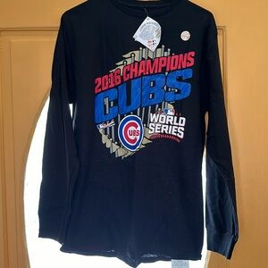 MLB majestic athletic mens longsleeve shirt medium new Chicago cubs World Series